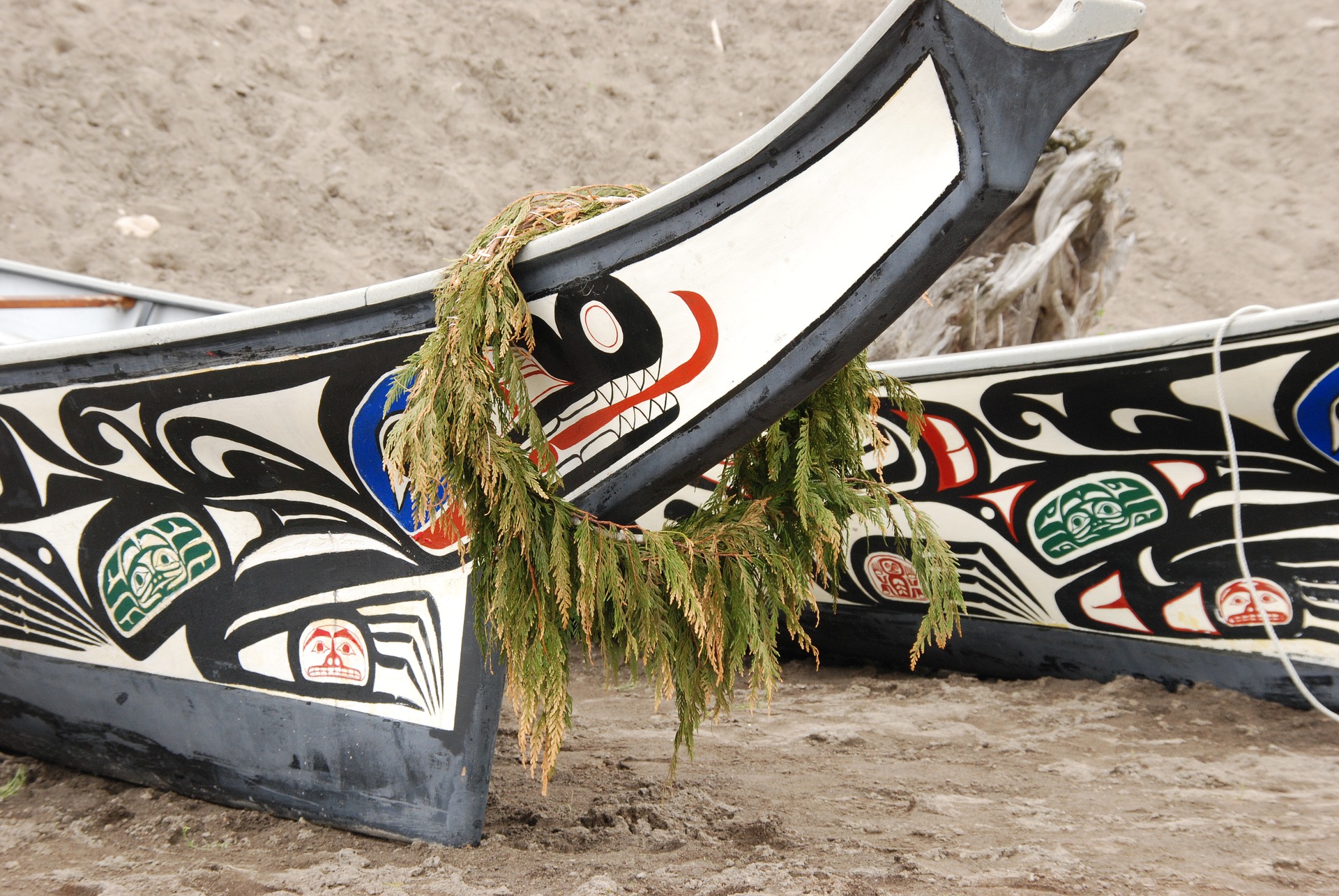Photo of Northwest Native American canoe